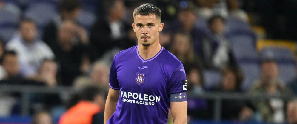 Aston Villa May Receive Transfer Proposal to Offload Fringe Midfielder Early