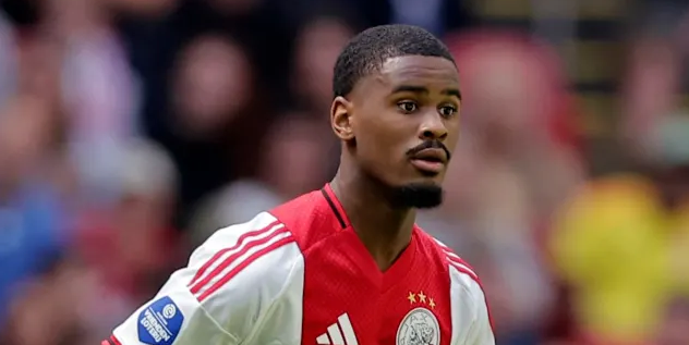 Aston Villa Lineup vs St. Louis Confirmed as Martinez and McGinn Return