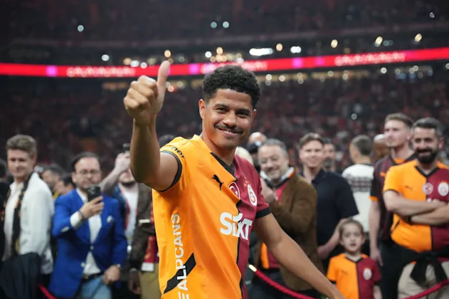 Aston Villa Serious About Signing Gabriel Sara as Emery Eyes Midfield Reinforcement