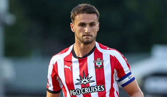 Unai Emery Faces Questions as Surprise Taylor Harwood-Bellis Decision Raises Eyebrows at Aston Villa